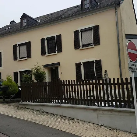 Cosy House *