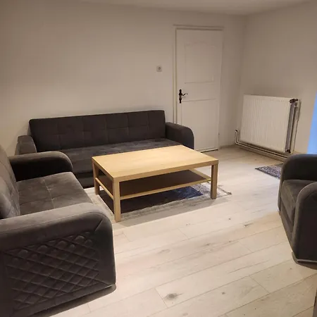 Bed & Breakfast Cosy House